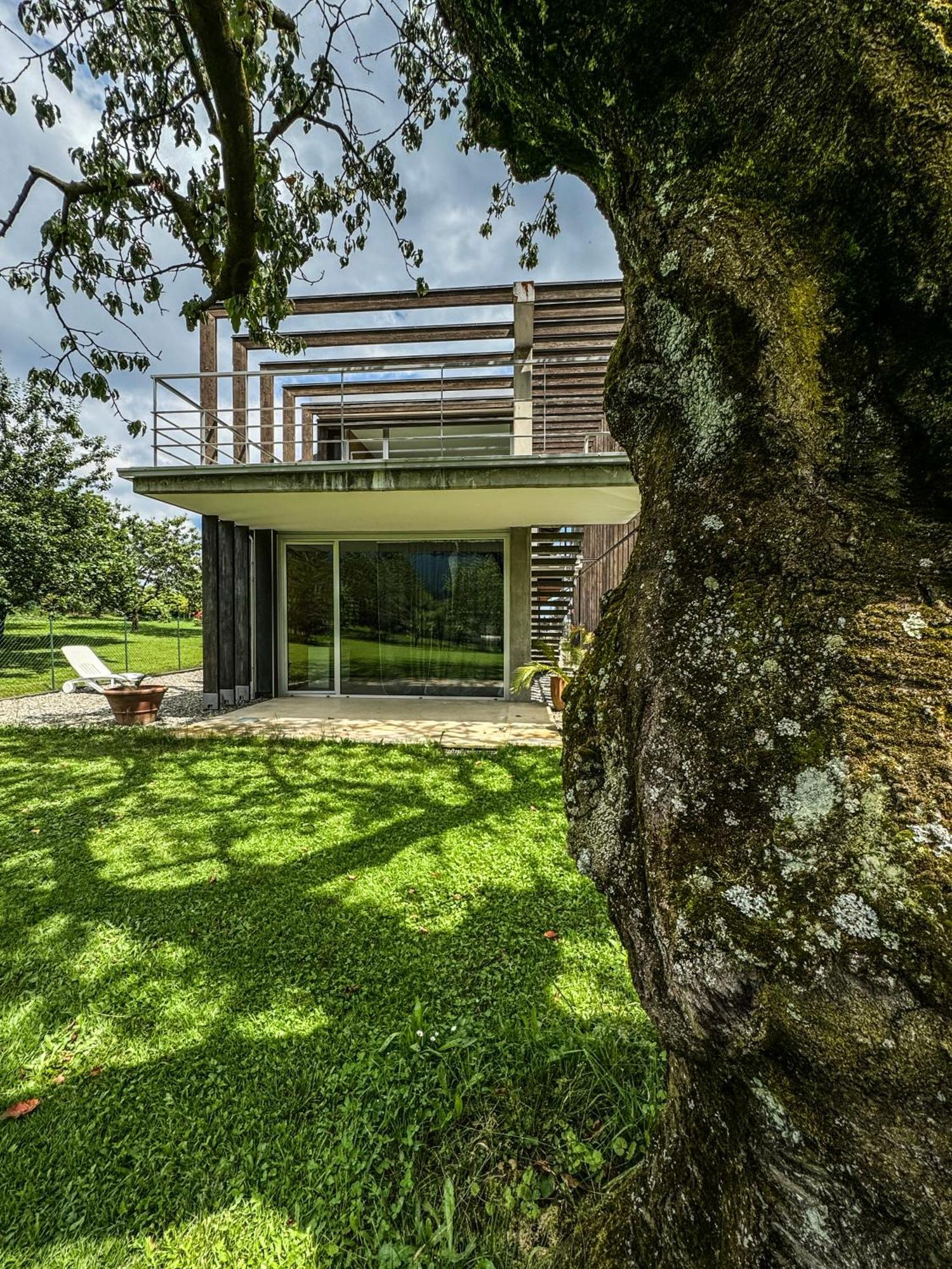 Casa Levis Apartment Biella Bagian luar foto